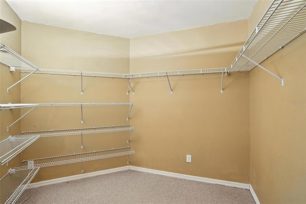 En Venta: $510,000 (4 camas, 3 baños, 3327 Pies cuadrados)