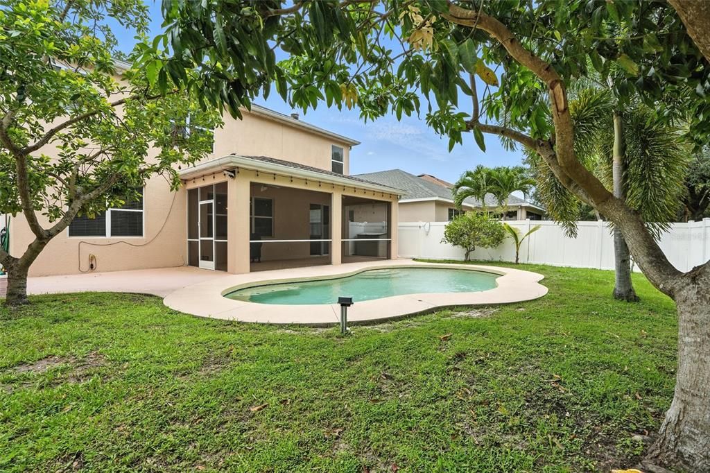 En Venta: $510,000 (4 camas, 3 baños, 3327 Pies cuadrados)