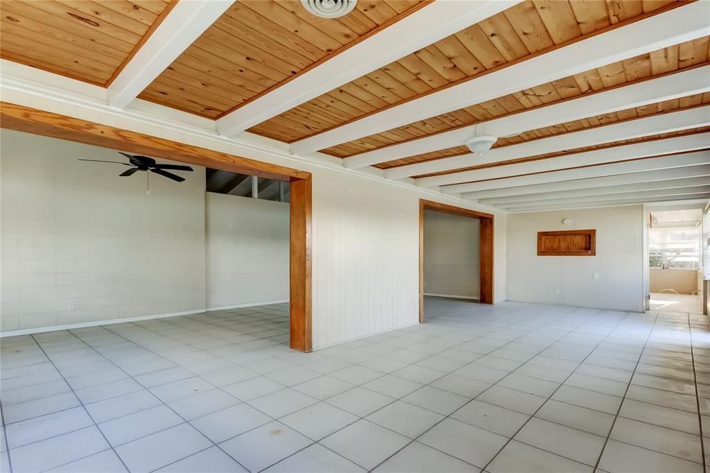 For Sale: $810,000 (3 beds, 1 baths, 1731 Square Feet)