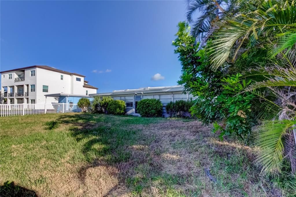 For Sale: $810,000 (3 beds, 1 baths, 1731 Square Feet)