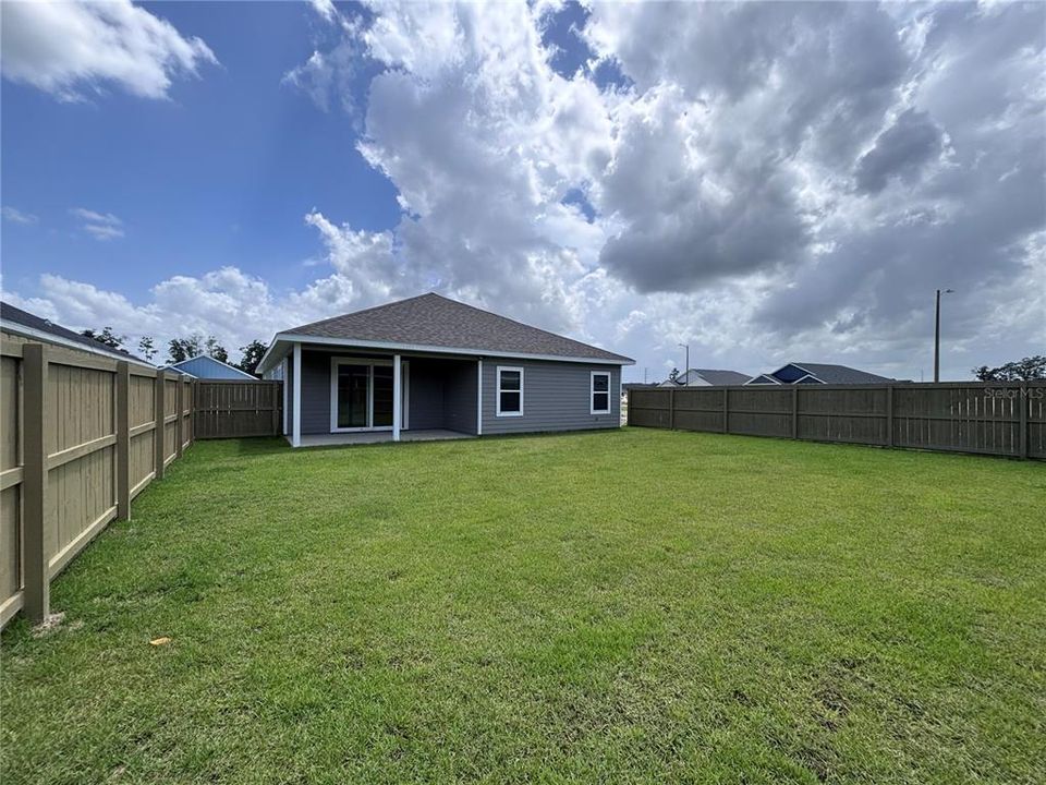 For Rent: $3,000 (3 beds, 2 baths, 1806 Square Feet)