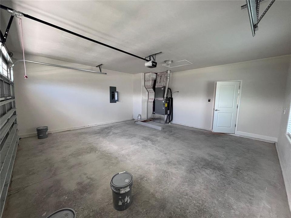 For Rent: $3,000 (3 beds, 2 baths, 1806 Square Feet)