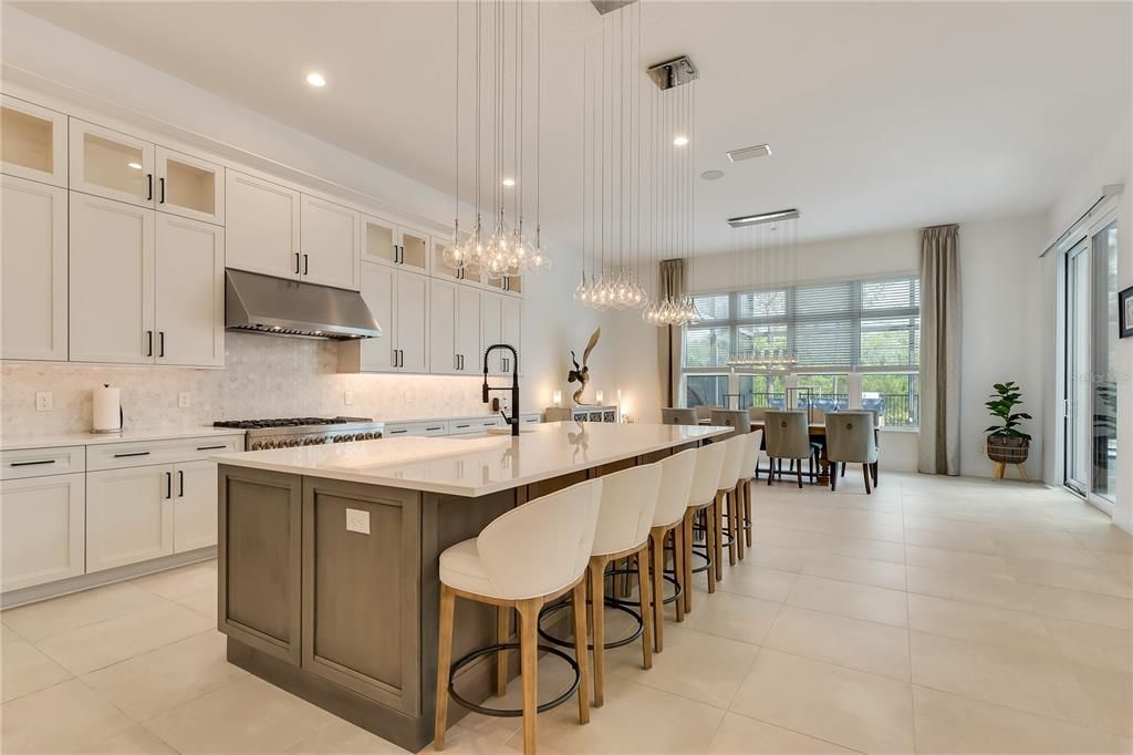 待售: $3,580,000 (6 贝兹, 6 浴室, 6672 平方英尺)