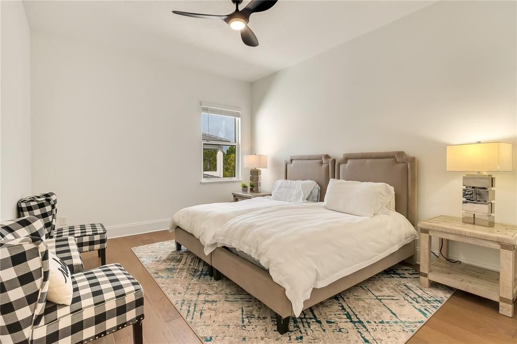 待售: $3,580,000 (6 贝兹, 6 浴室, 6672 平方英尺)