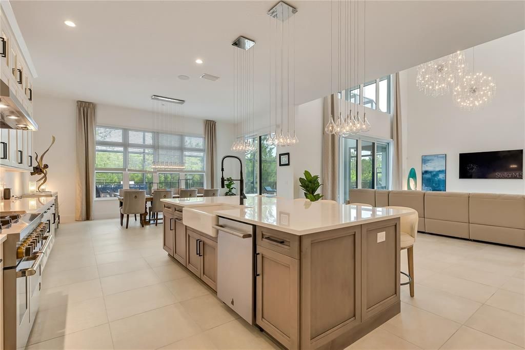 待售: $3,580,000 (6 贝兹, 6 浴室, 6672 平方英尺)