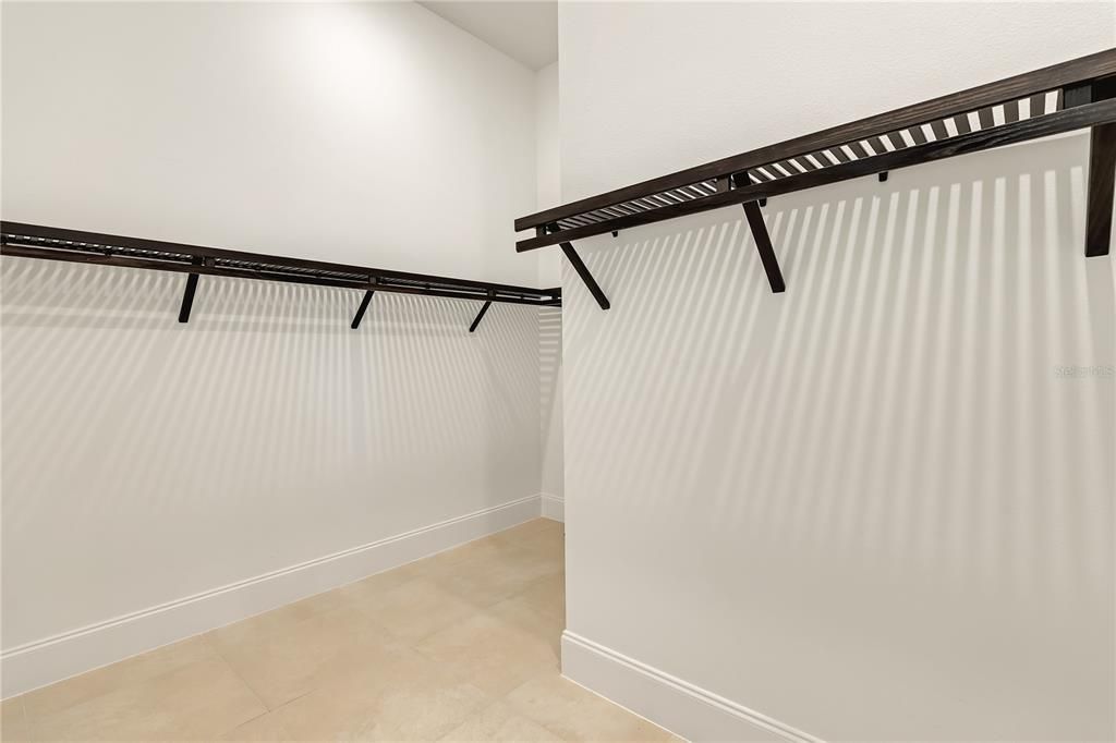 待售: $3,580,000 (6 贝兹, 6 浴室, 6672 平方英尺)