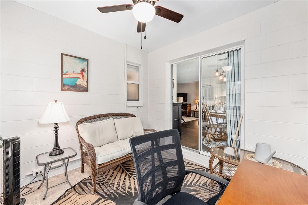 Active With Contract: $162,000 (2 beds, 2 baths, 1412 Square Feet)