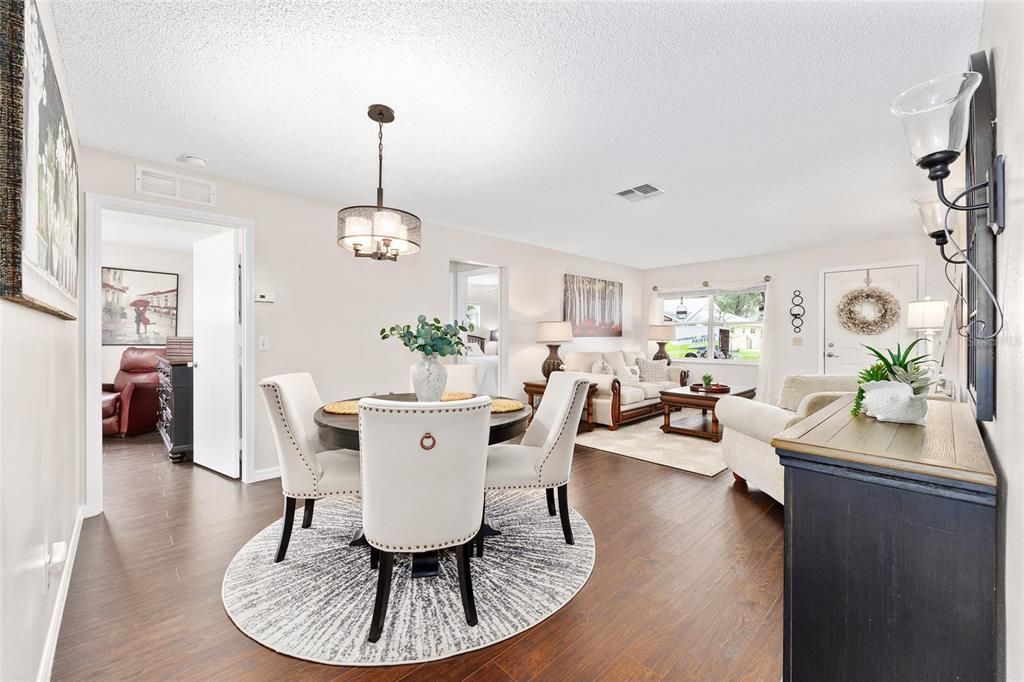 Active With Contract: $162,000 (2 beds, 2 baths, 1412 Square Feet)