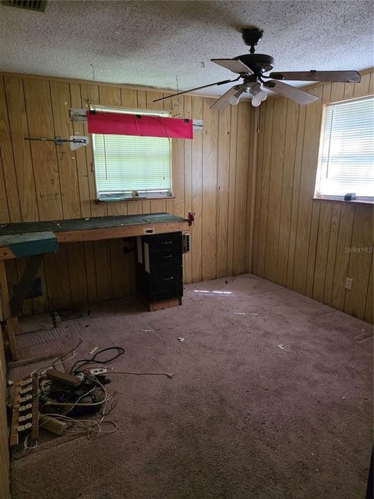 На продажу: $110,000 (3 спален, 2 ванн, 1680 Квадратных фут)