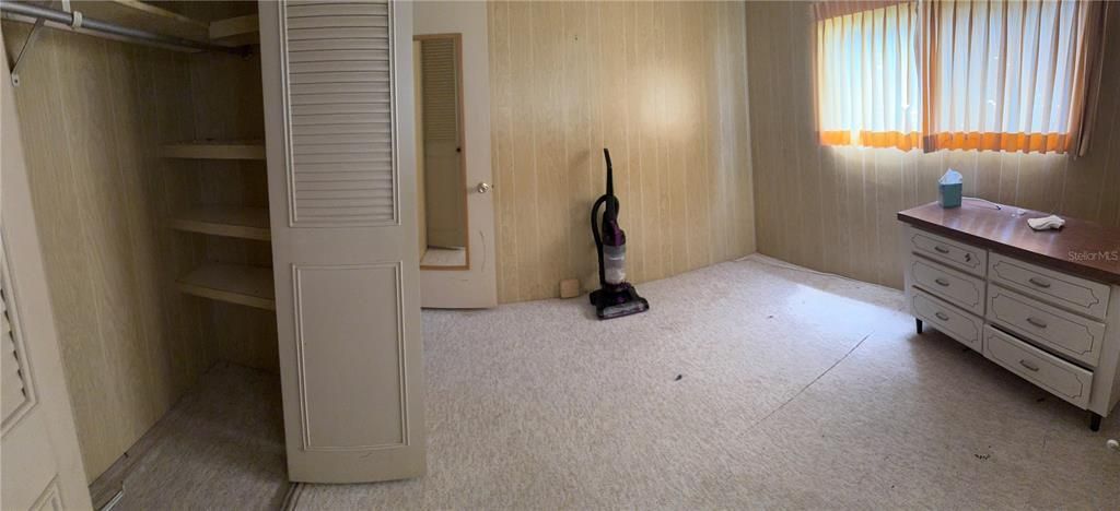 Active With Contract: $99,500 (2 beds, 2 baths, 864 Square Feet)