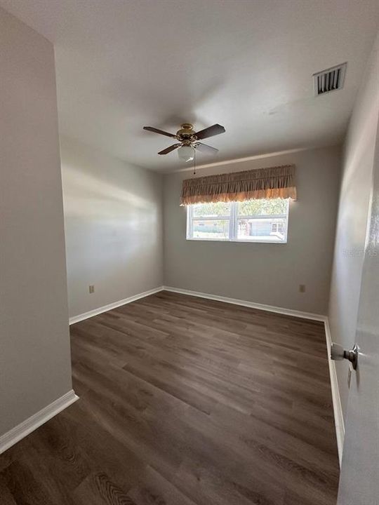 For Sale: $450,000 (3 beds, 2 baths, 816 Square Feet)