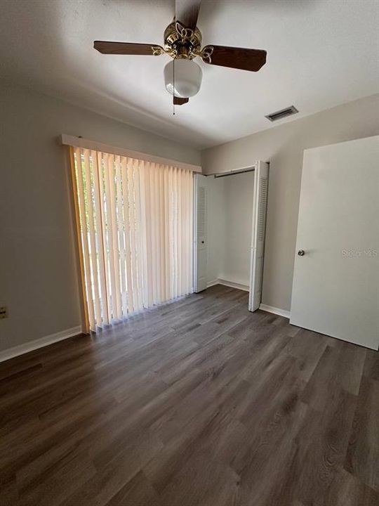 For Sale: $450,000 (3 beds, 2 baths, 816 Square Feet)