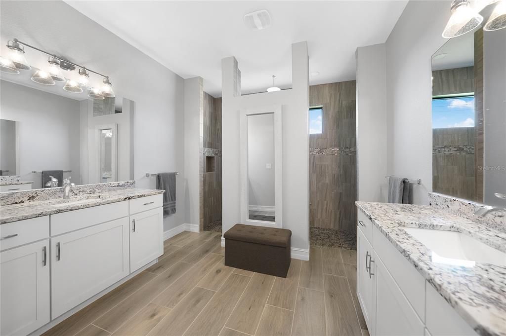 Active With Contract: $879,000 (3 beds, 2 baths, 2134 Square Feet)