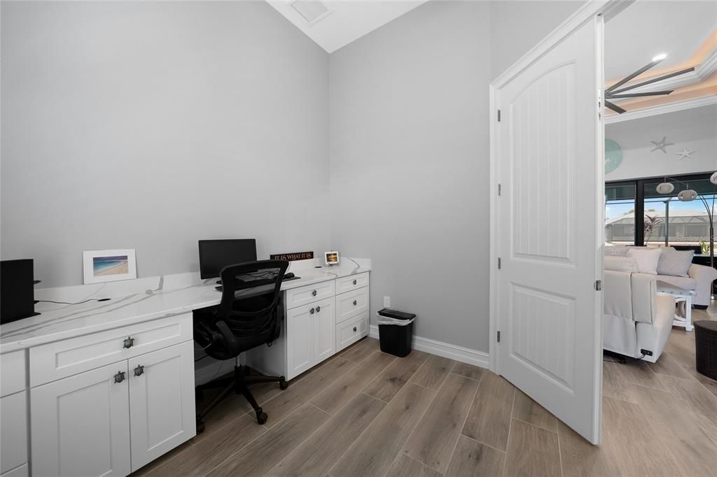 Active With Contract: $879,000 (3 beds, 2 baths, 2134 Square Feet)