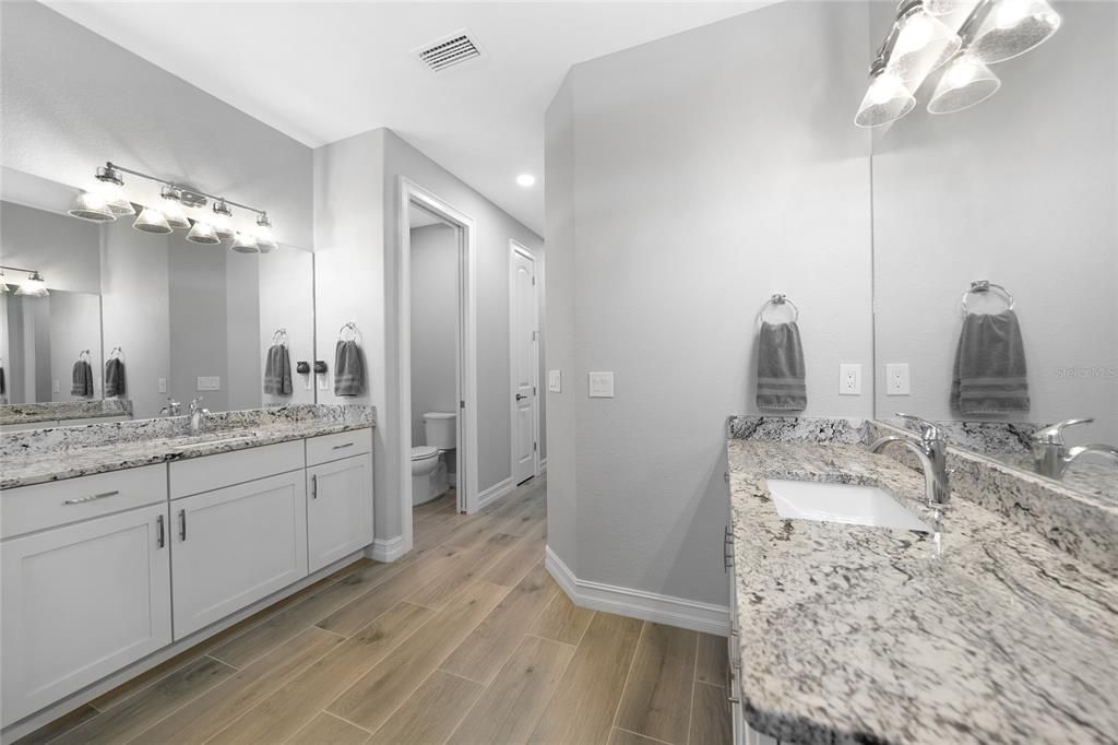 Active With Contract: $879,000 (3 beds, 2 baths, 2134 Square Feet)