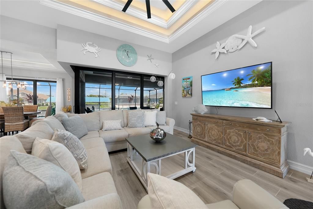 Active With Contract: $879,000 (3 beds, 2 baths, 2134 Square Feet)