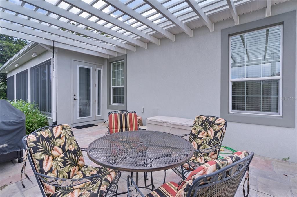 На продажу: $854,900 (3 спален, 2 ванн, 3215 Квадратных фут)