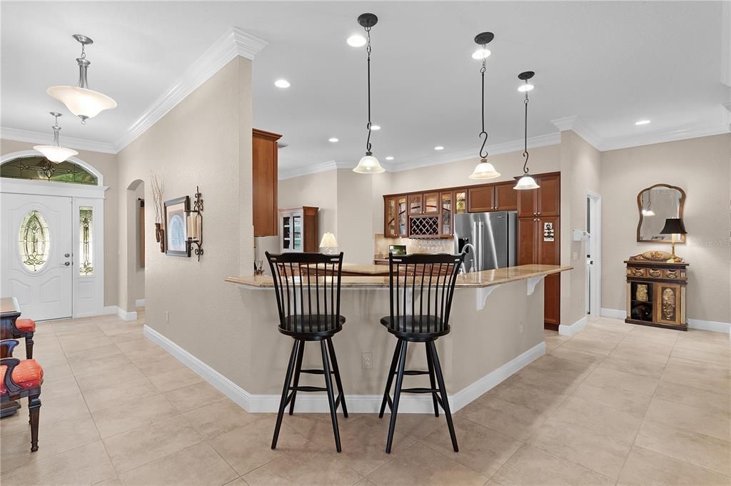 На продажу: $854,900 (3 спален, 2 ванн, 3215 Квадратных фут)