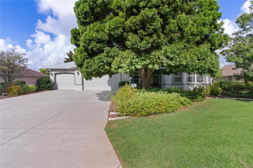 На продажу: $854,900 (3 спален, 2 ванн, 3215 Квадратных фут)