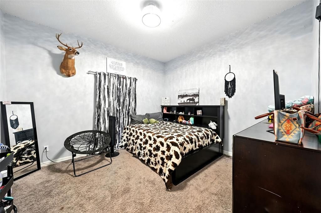 En Venta: $699,000 (4 camas, 3 baños, 3419 Pies cuadrados)