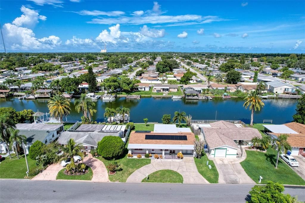 For Sale: $289,900 (3 beds, 2 baths, 1470 Square Feet)