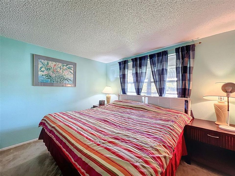 For Sale: $289,900 (3 beds, 2 baths, 1470 Square Feet)