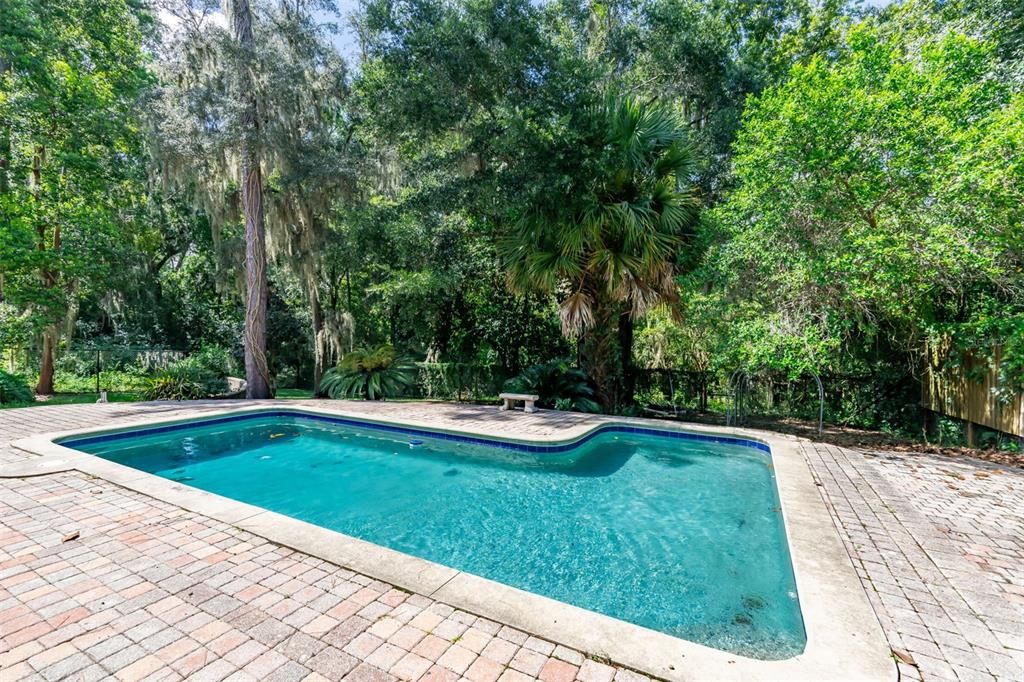 En Venta: $699,000 (6 camas, 4 baños, 3042 Pies cuadrados)