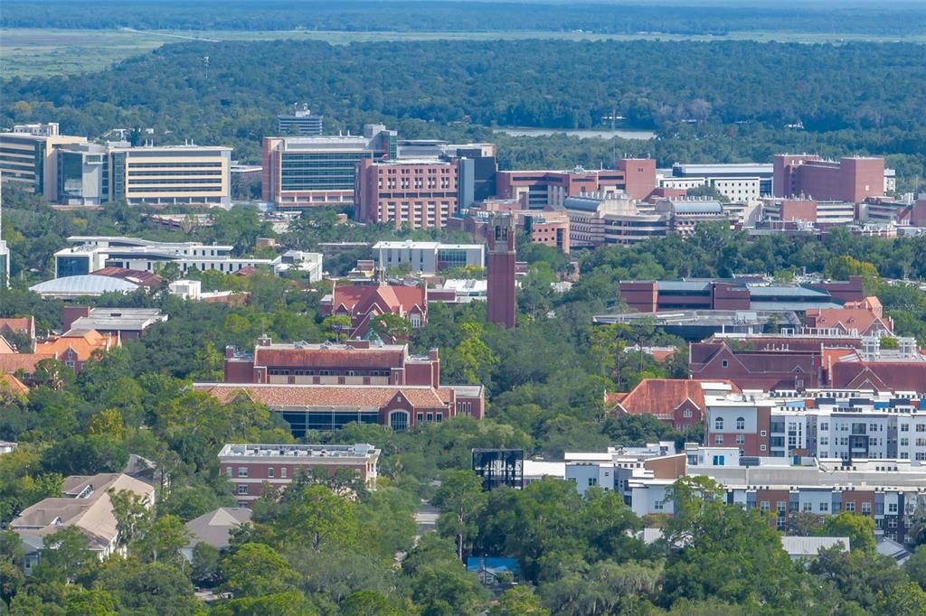 En Venta: $699,000 (6 camas, 4 baños, 3042 Pies cuadrados)