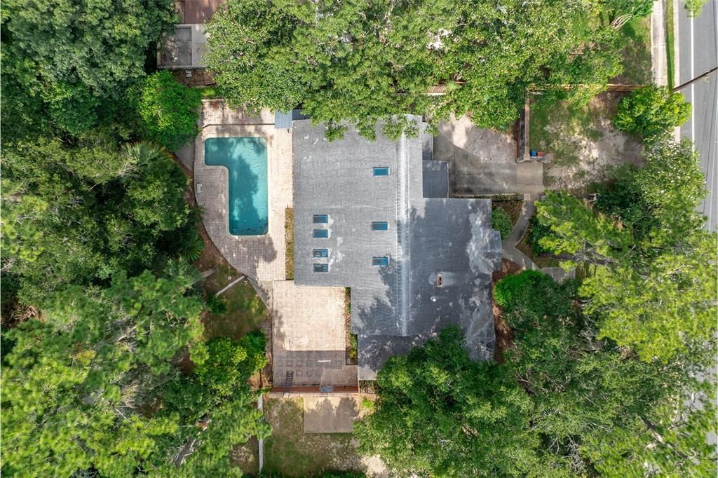 En Venta: $699,000 (6 camas, 4 baños, 3042 Pies cuadrados)