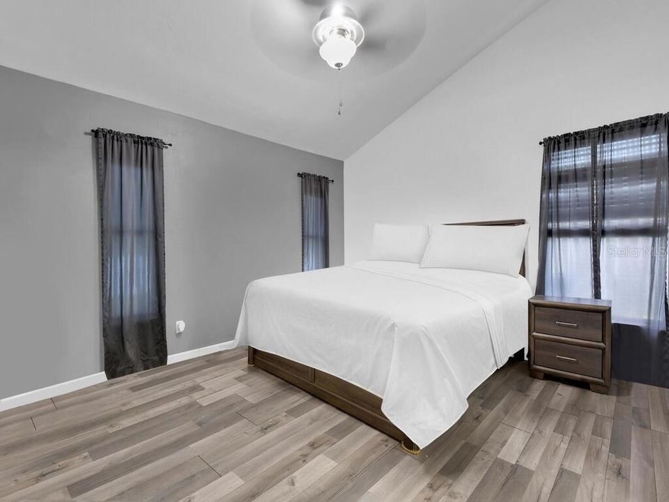 For Sale: $279,900 (3 beds, 2 baths, 1296 Square Feet)