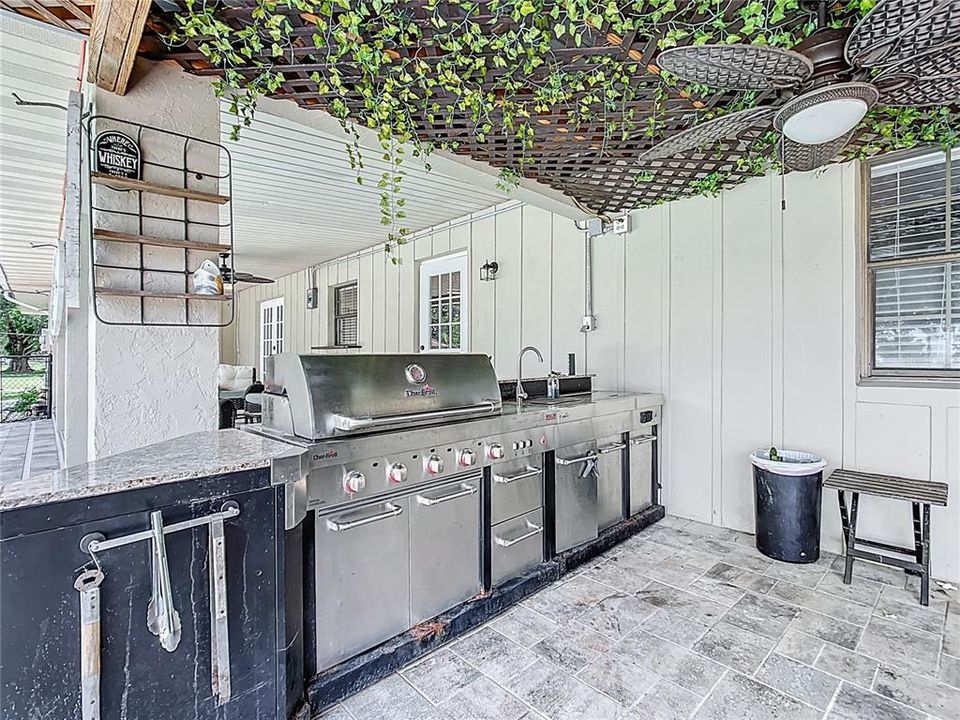 Active With Contract: $575,000 (3 beds, 2 baths, 1818 Square Feet)