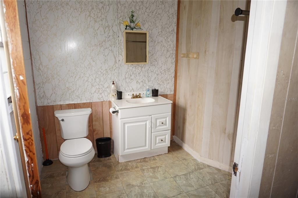 На продажу: $149,900 (0 спален, 0 ванн, 1514 Квадратных фут)