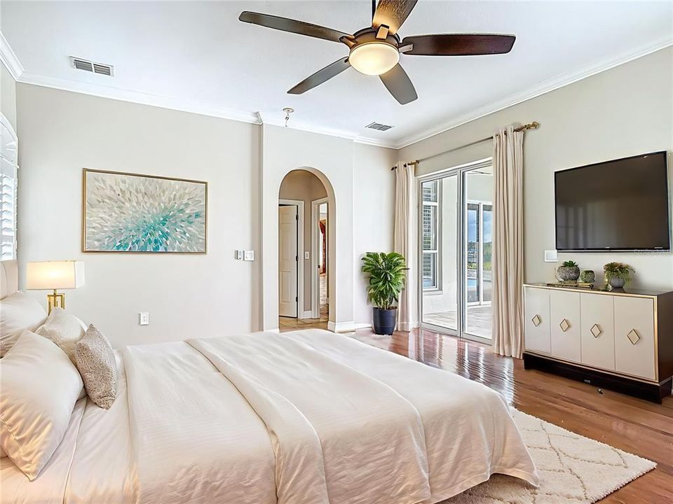 For Sale: $3,775,000 (5 beds, 3 baths, 7800 Square Feet)