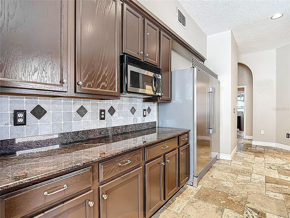 For Sale: $3,775,000 (5 beds, 3 baths, 7800 Square Feet)