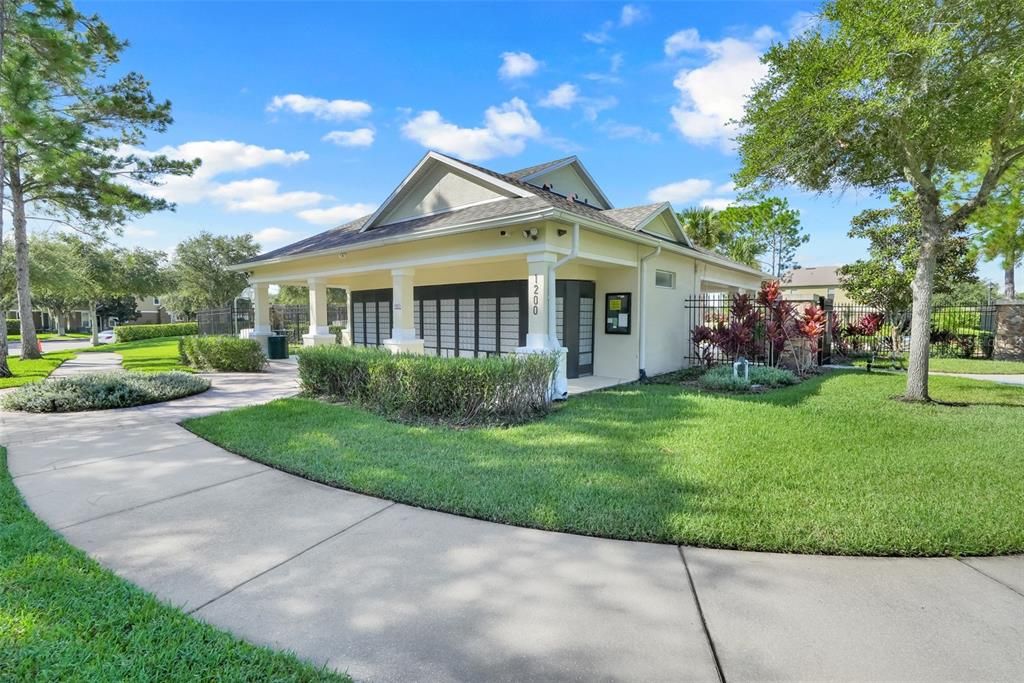 Activo con contrato: $289,000 (2 camas, 2 baños, 1216 Pies cuadrados)