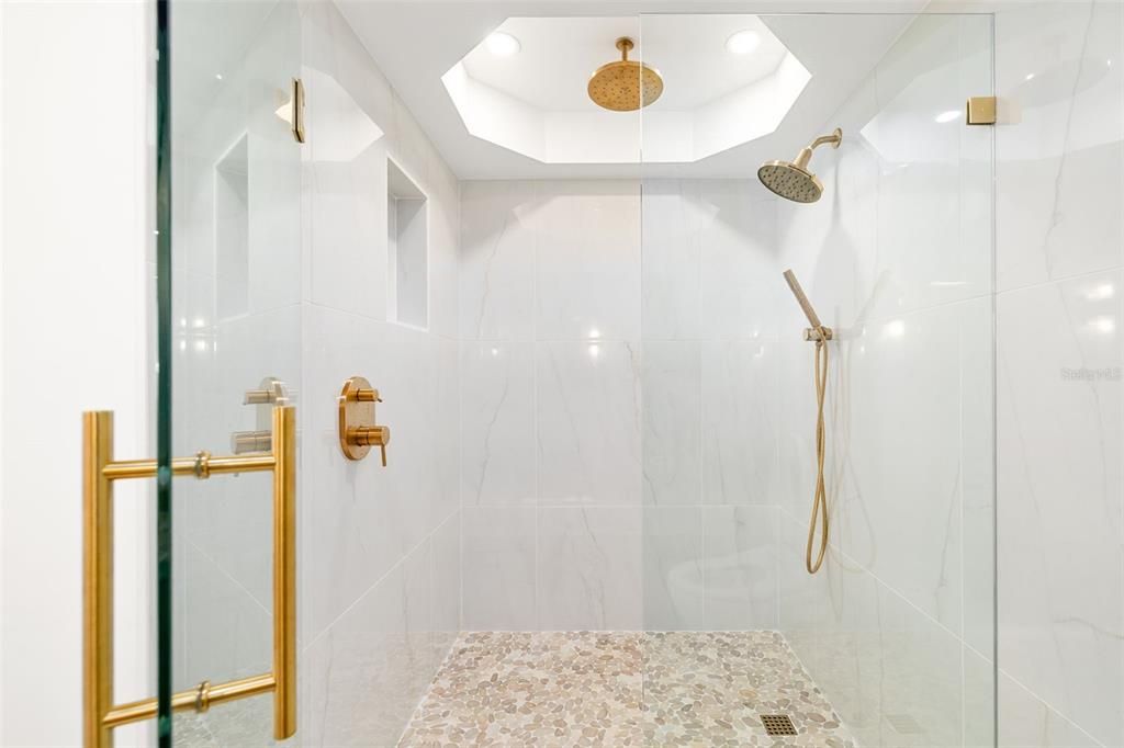 En Renta: $12,000 (2 camas, 2 baños, 1464 Pies cuadrados)