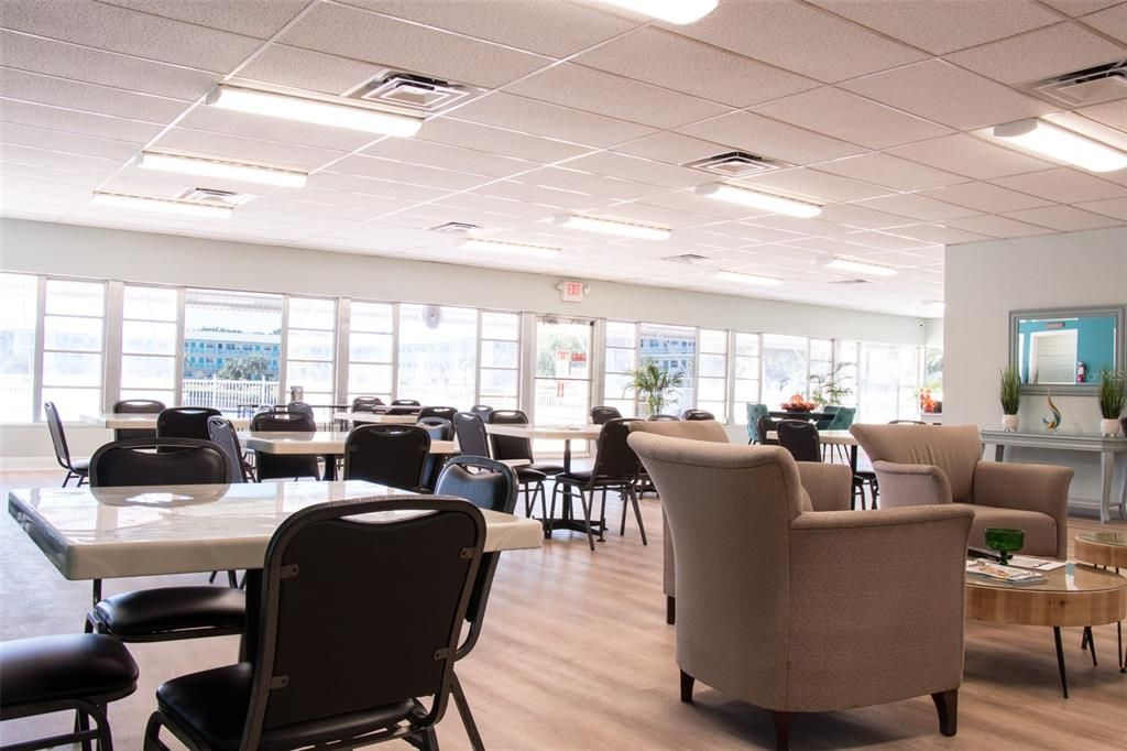 待售: $72,500 (1 贝兹, 1 浴室, 625 平方英尺)