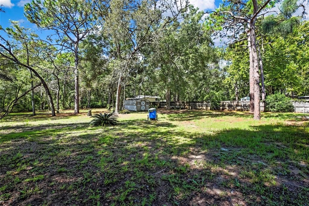 Active With Contract: $239,500 (2 beds, 2 baths, 832 Square Feet)