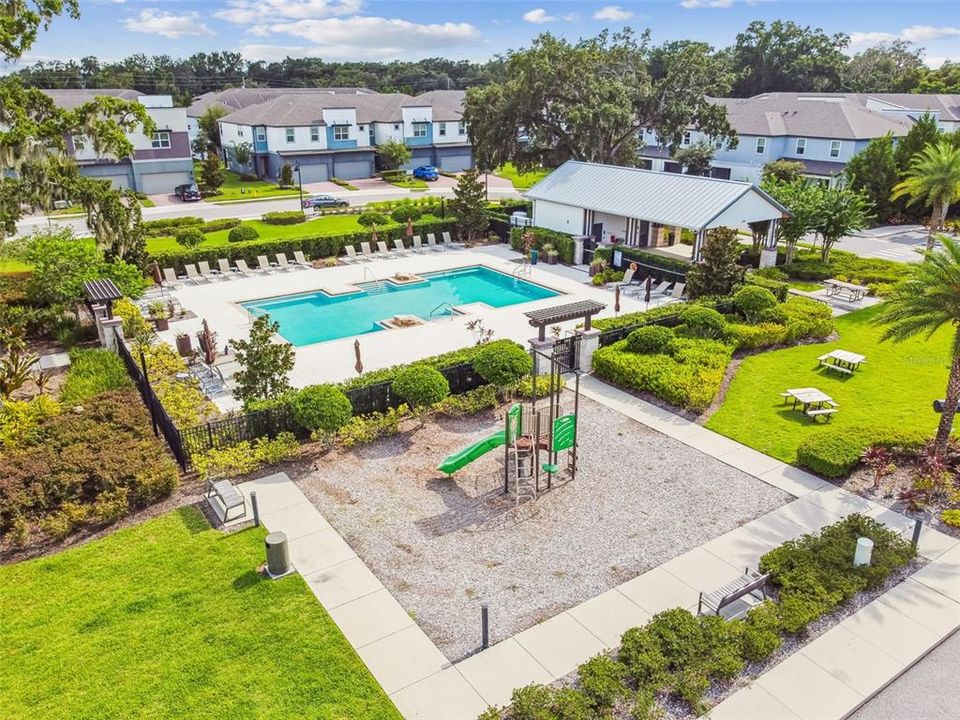 待售: $450,000 (3 贝兹, 2 浴室, 2308 平方英尺)