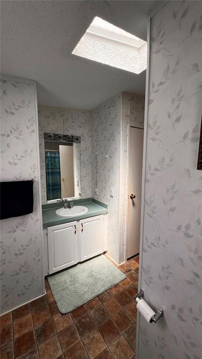 Activo con contrato: $142,500 (2 camas, 2 baños, 1118 Pies cuadrados)