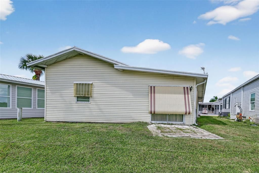 Под контрактом: $72,500 (1 спален, 2 ванн, 488 Квадратных фут)