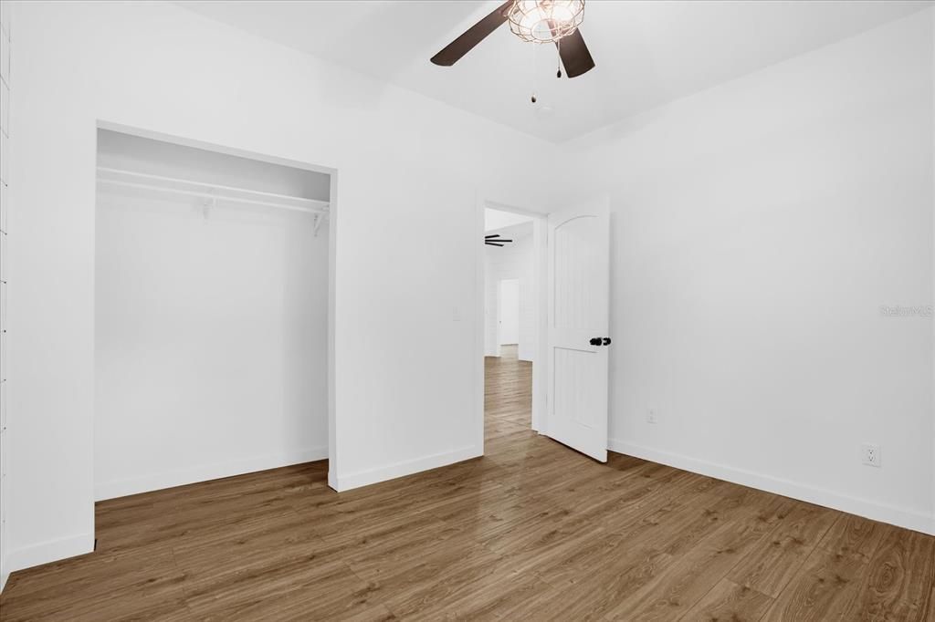 En Venta: $499,900 (3 camas, 2 baños, 1442 Pies cuadrados)