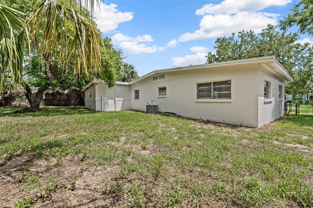 En Venta: $249,875 (3 camas, 1 baños, 1400 Pies cuadrados)