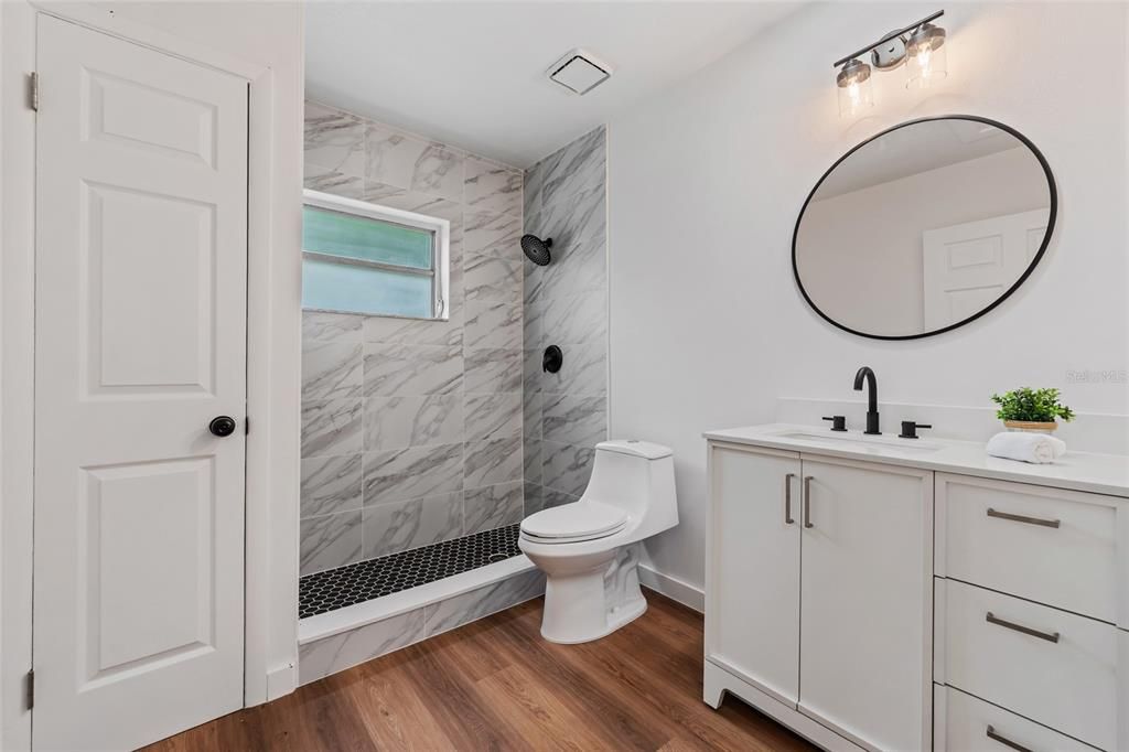 En Venta: $249,875 (3 camas, 1 baños, 1400 Pies cuadrados)