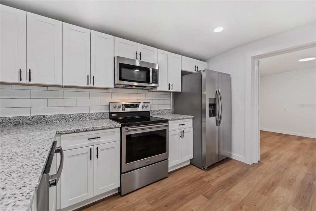 En Venta: $249,875 (3 camas, 1 baños, 1400 Pies cuadrados)