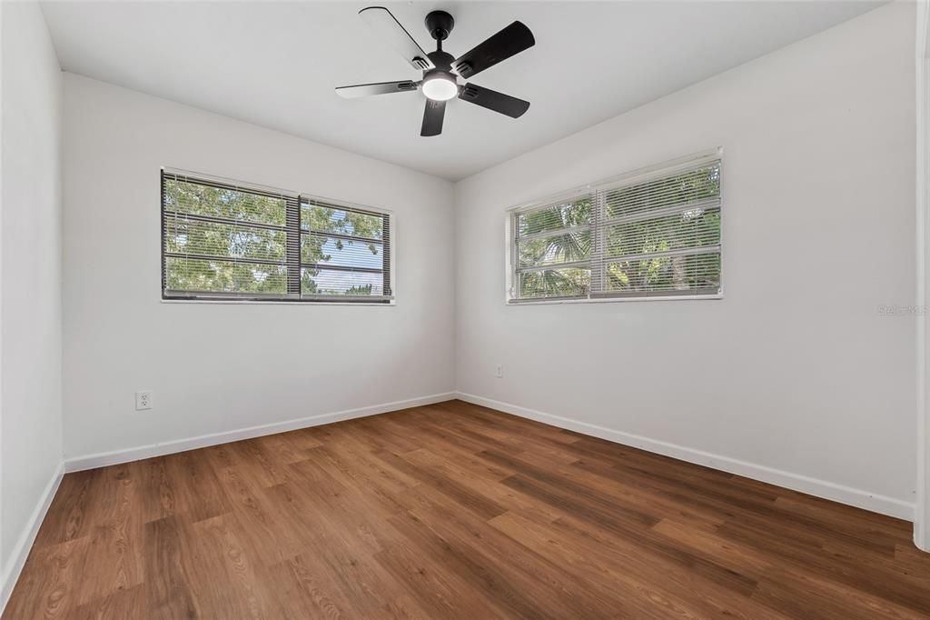 En Venta: $249,875 (3 camas, 1 baños, 1400 Pies cuadrados)