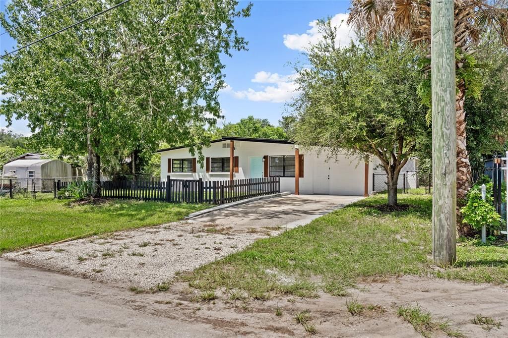 En Venta: $249,875 (3 camas, 1 baños, 1400 Pies cuadrados)