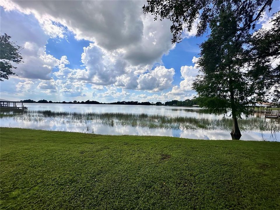 На продажу: $329,900 (2 спален, 2 ванн, 1319 Квадратных фут)