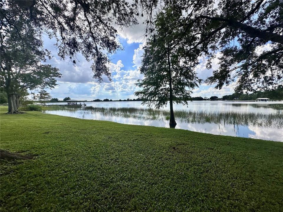 На продажу: $329,900 (2 спален, 2 ванн, 1319 Квадратных фут)