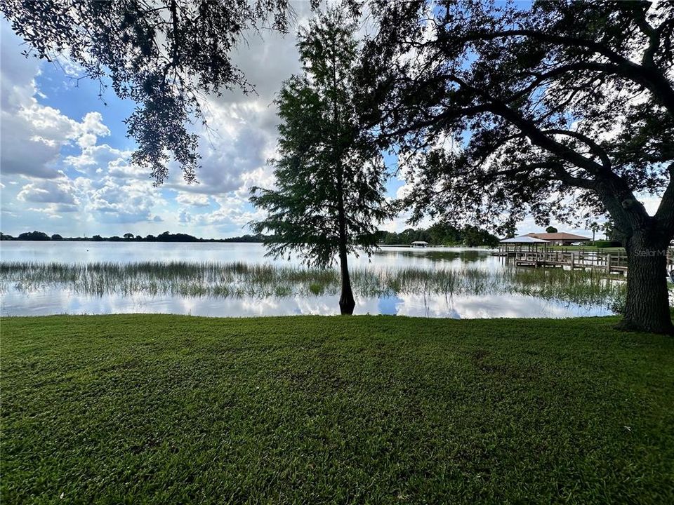 На продажу: $329,900 (2 спален, 2 ванн, 1319 Квадратных фут)